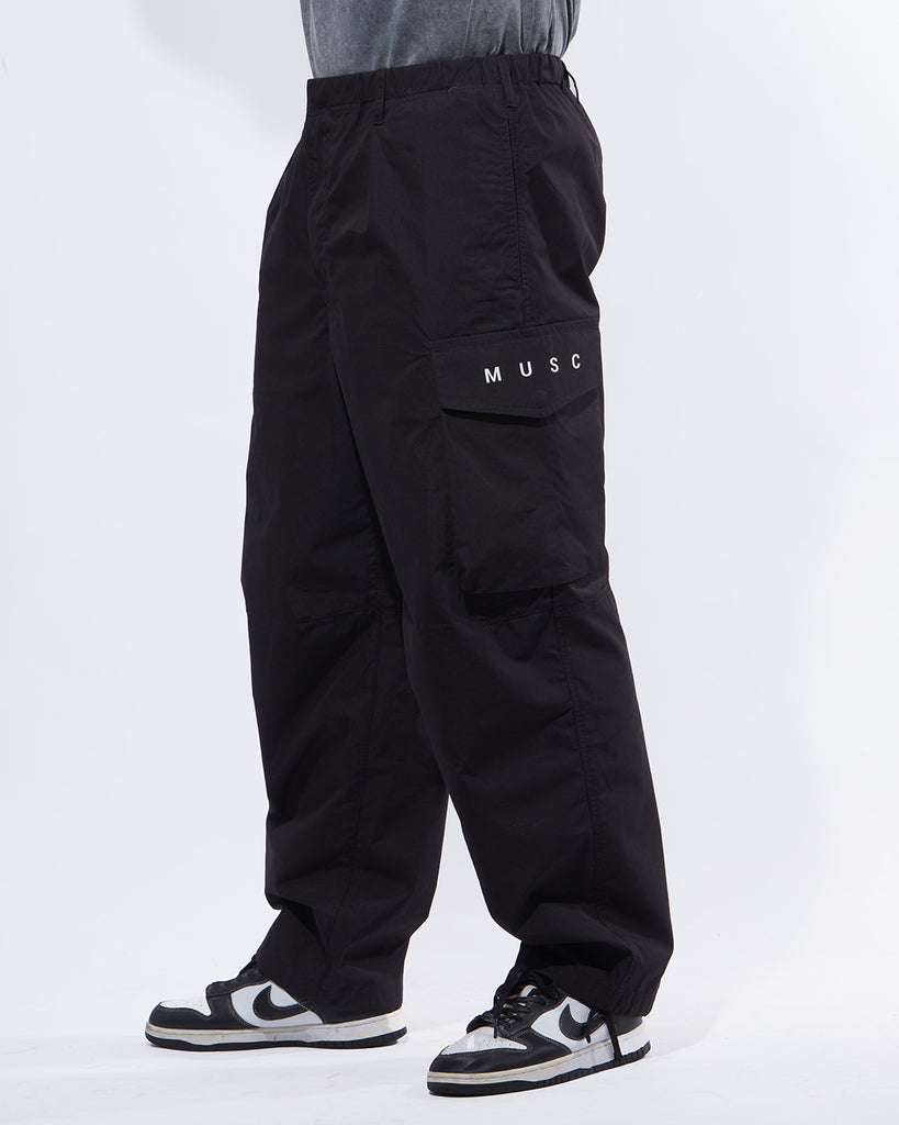 Musculo Overfit cargo gym pants